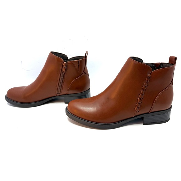 Easy Spirit Women\'s Lorand Almond Toe Block Heel Booties Brown Size 6.5M NWT/BOX